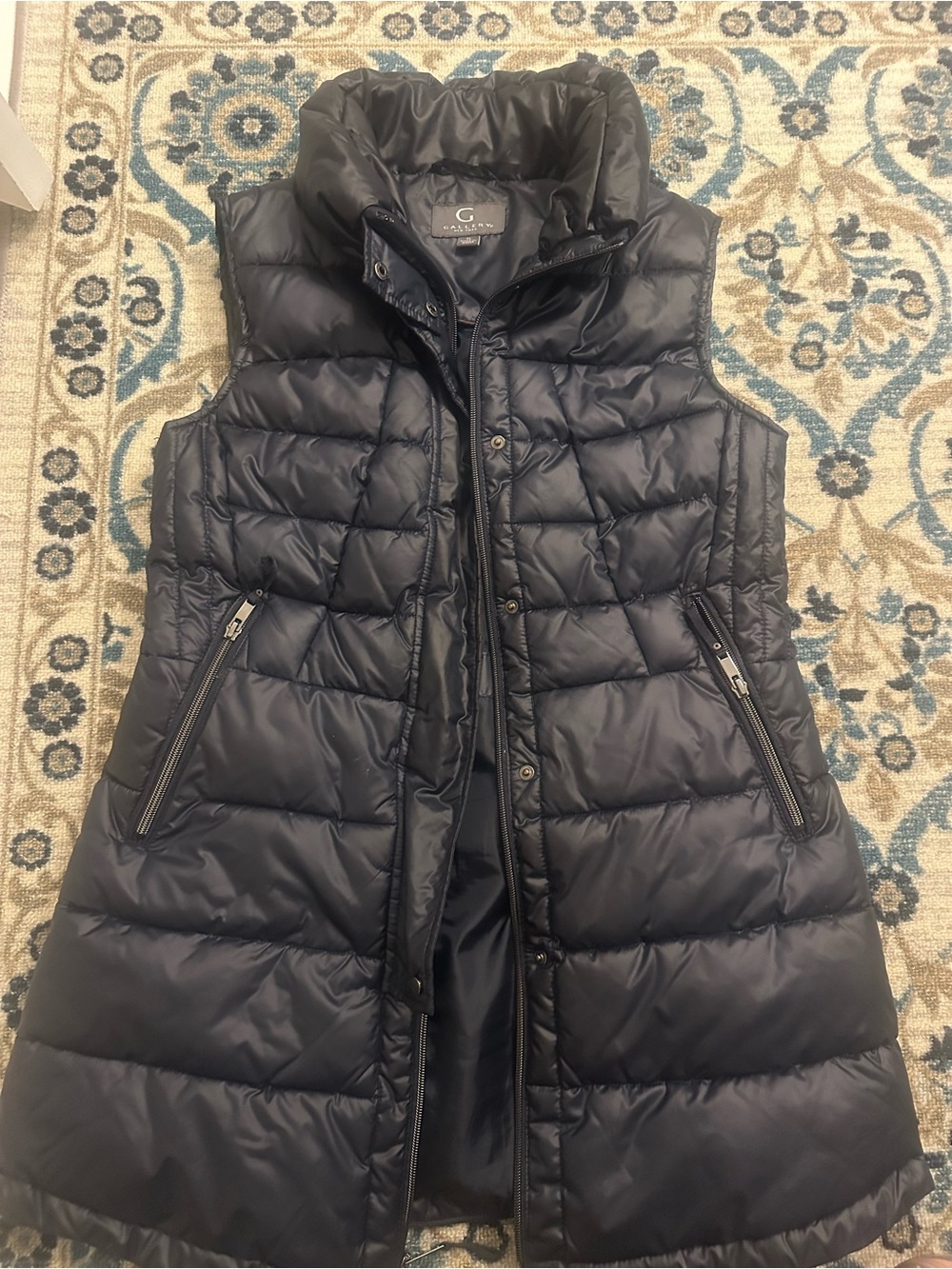 Gallery Black Long Puffer Vest Size Medium